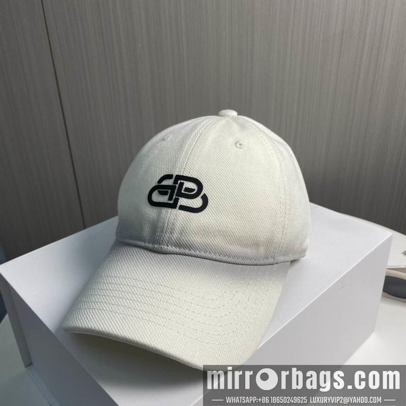 Balenciaga Hat 091402