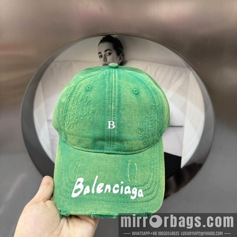 Balenciaga Hat hm40