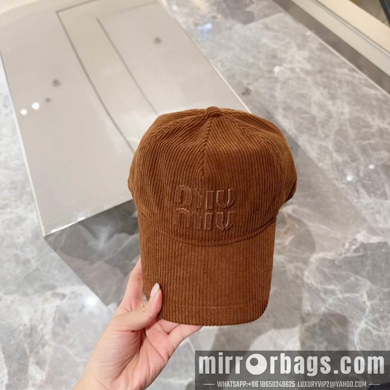 Miumiu Hat dx83