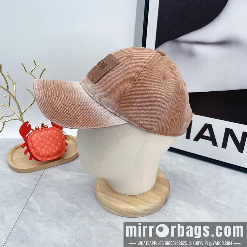 Fendi Hat dx70