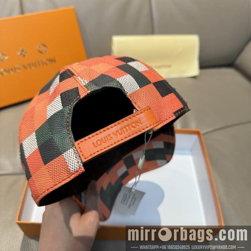 LV Hat dx161