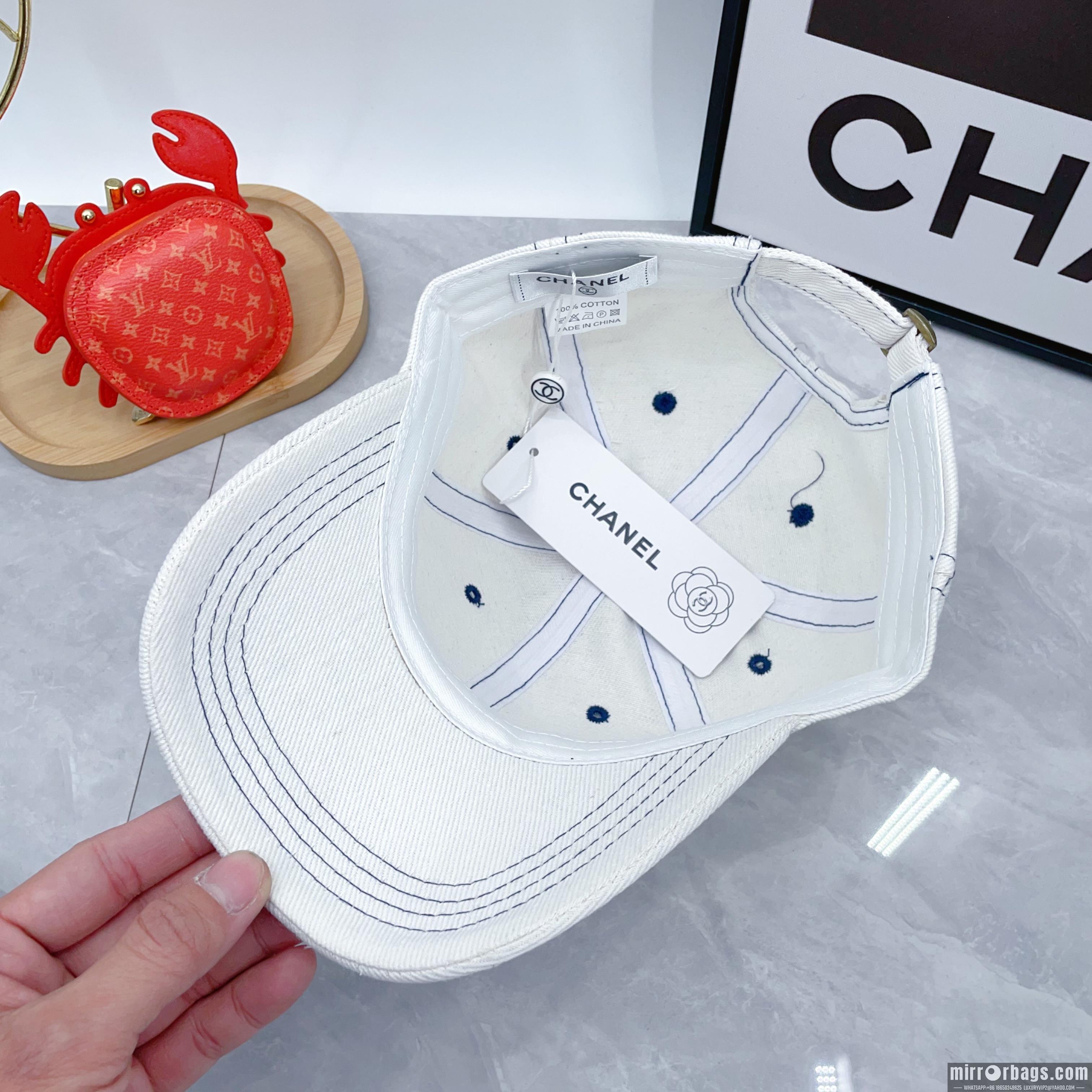 Chanel Hat dx01