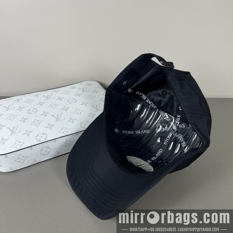 Stone Island Hat dx07