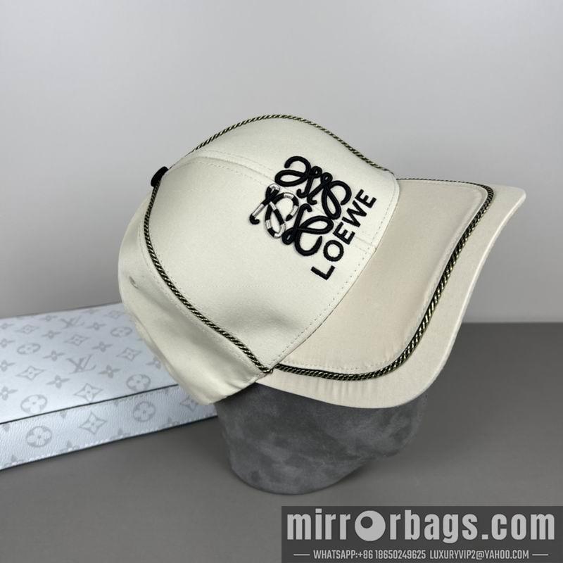 Loewe Hat dx47