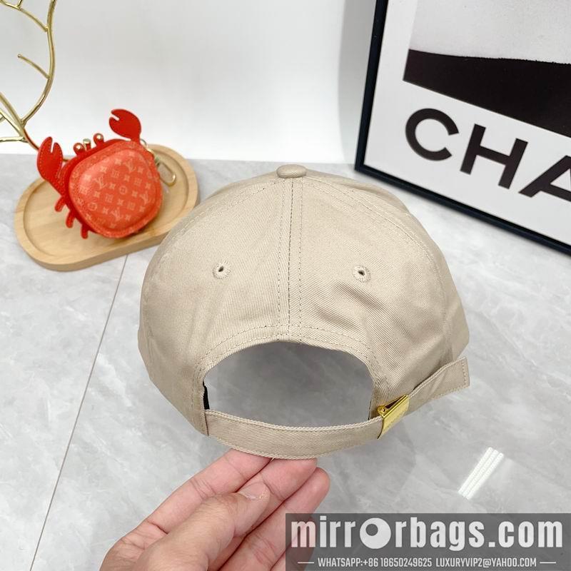 Burberry Hat dx04