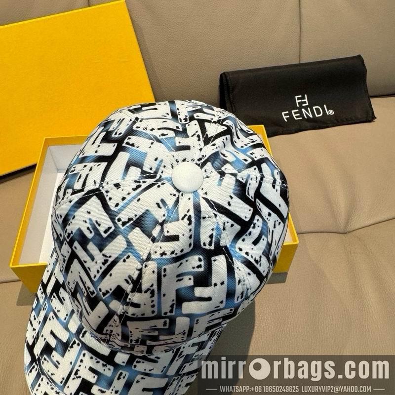 Fendi Hat dx83