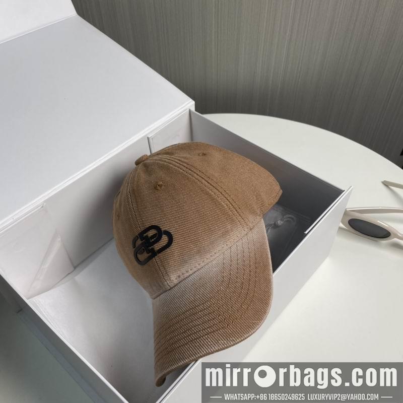 Balenciaga Hat 091402
