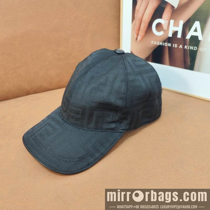 Fendi Hat dx47