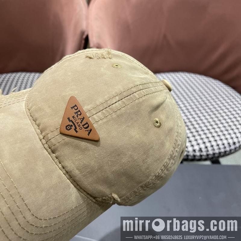 Prada Hat 040204