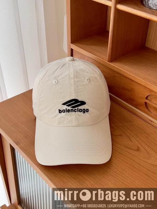 Balenciaga Hat 050702