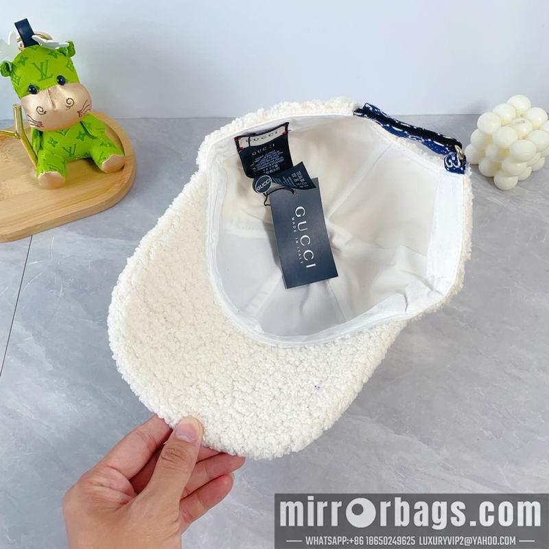Gucci Hat dx140