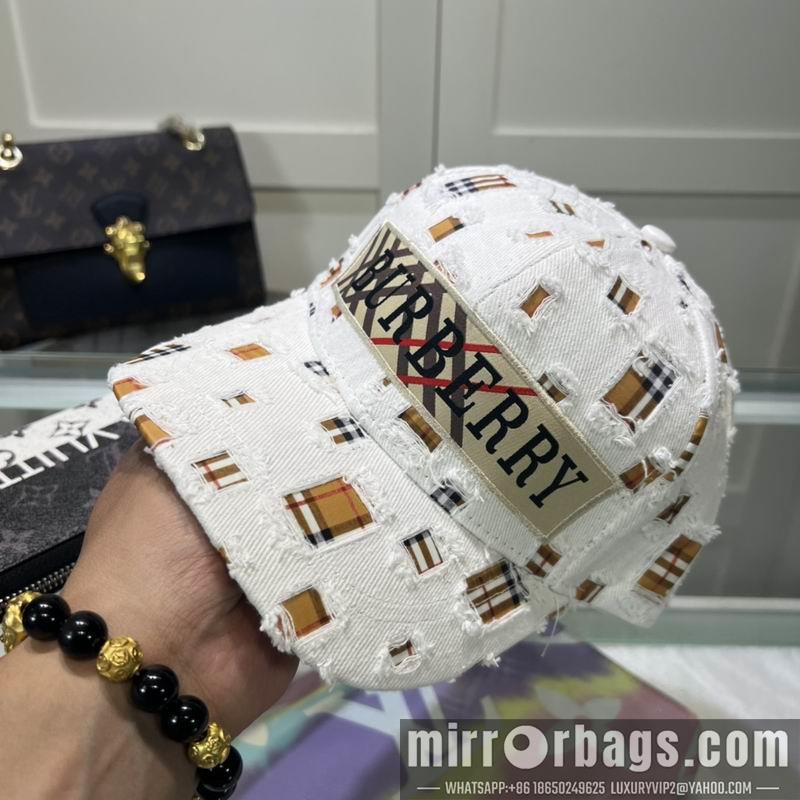 Burberry Hat dx56
