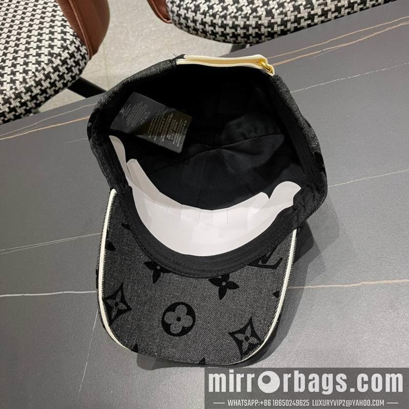 LV Hat 041401