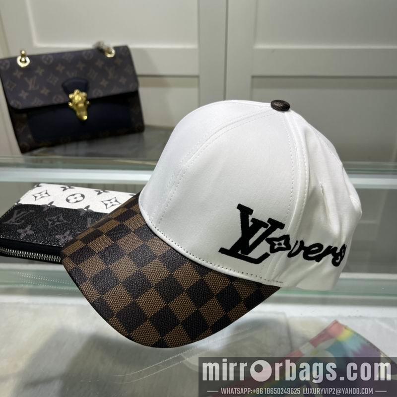 LV Hat dx127
