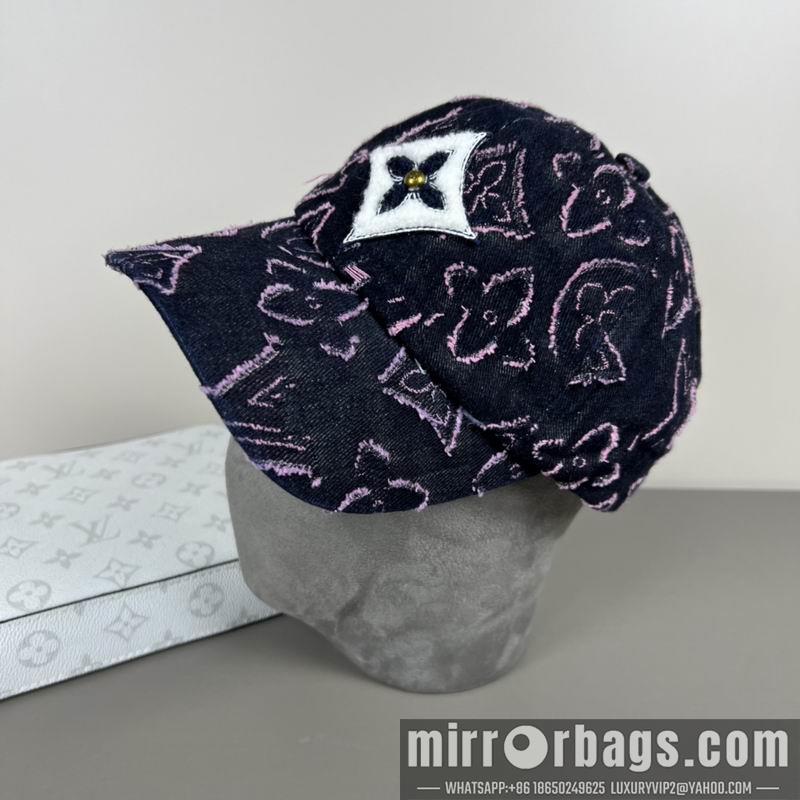 LV Hat dx24