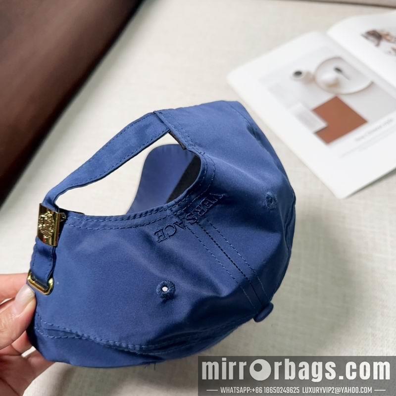 Versace Hat dx08