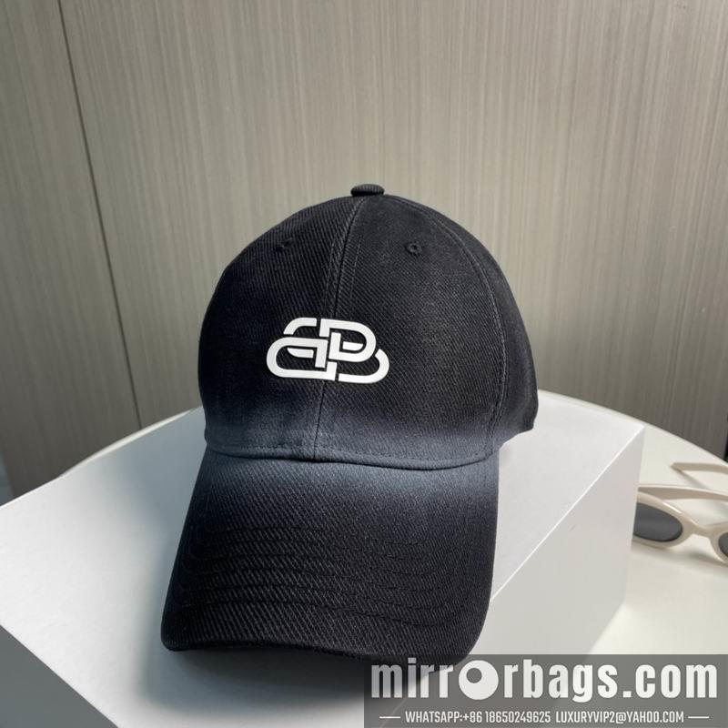 Balenciaga Hat 091402