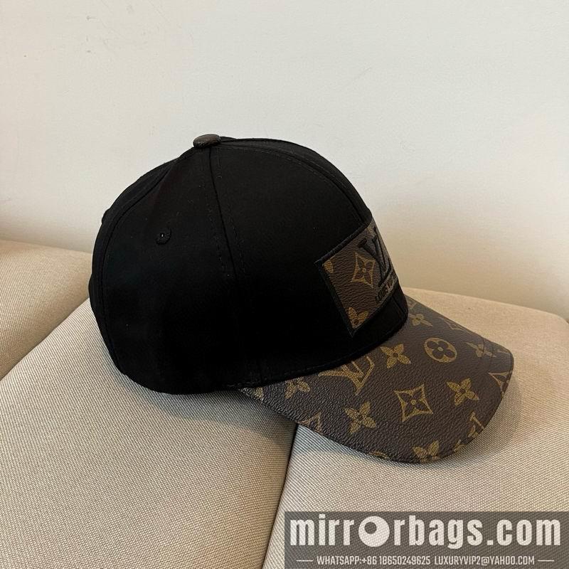 LV Hat dx33