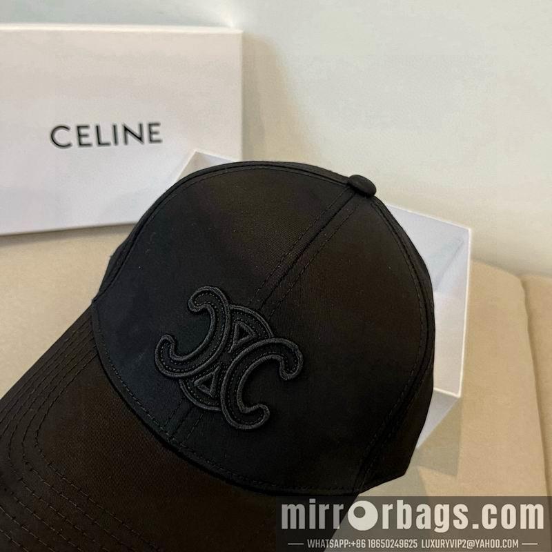 Celine Hat dx38