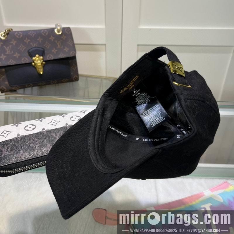 LV Hat 042601