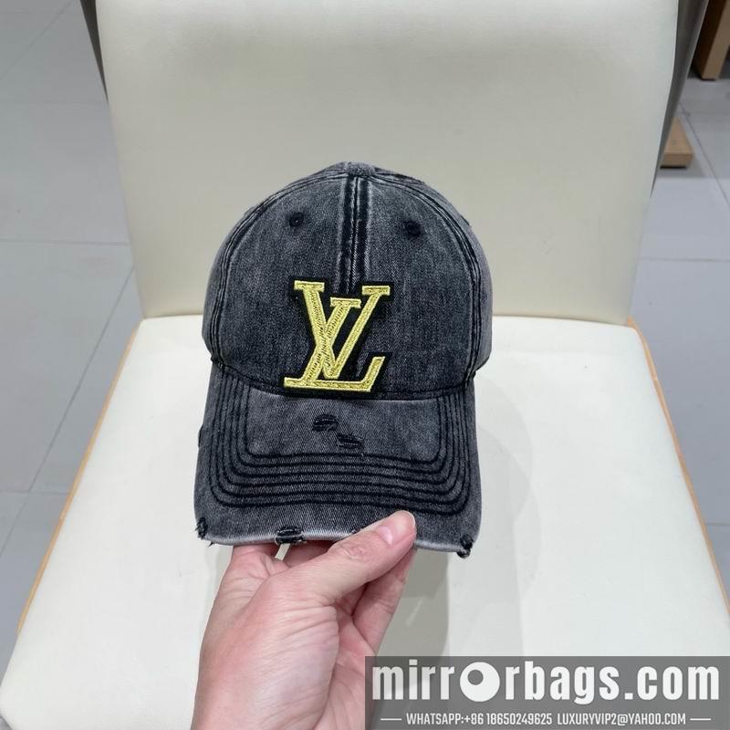 LV Hat 010903