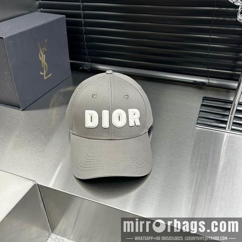 Dior Hat 050703