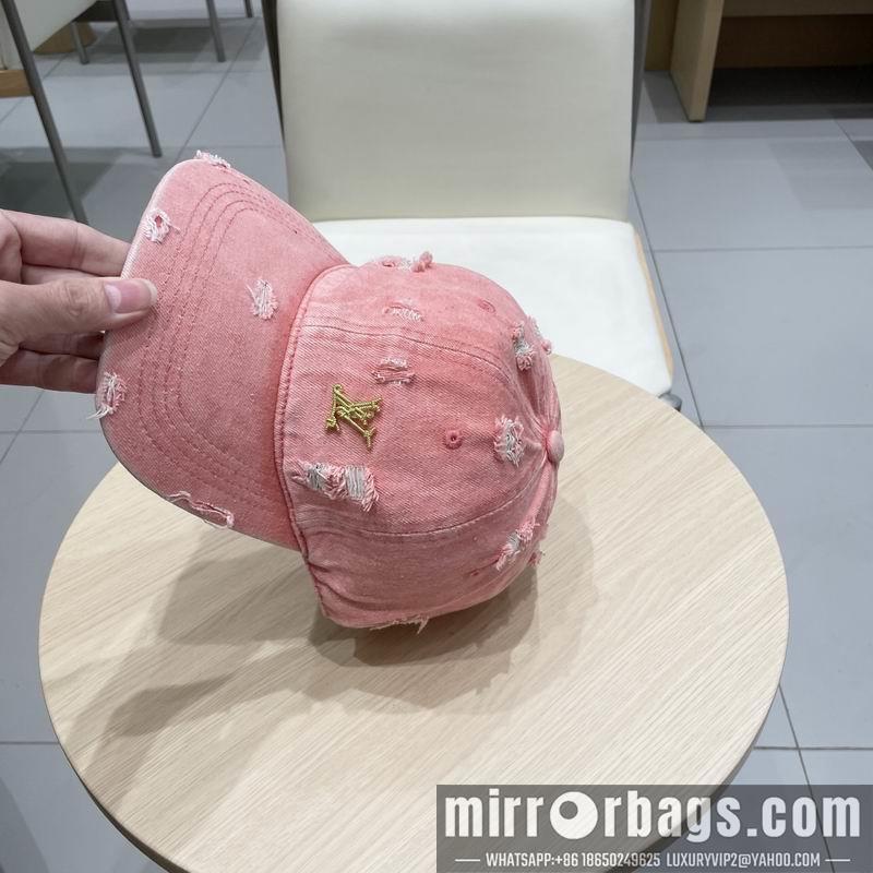 LV Hat 032001