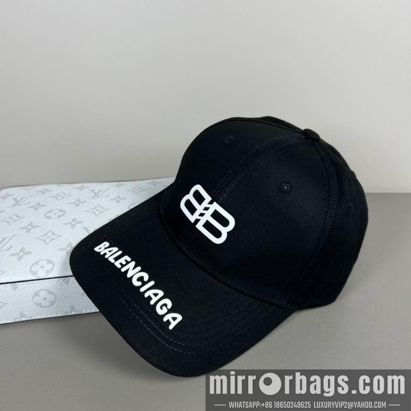Balenciaga Hat dx47