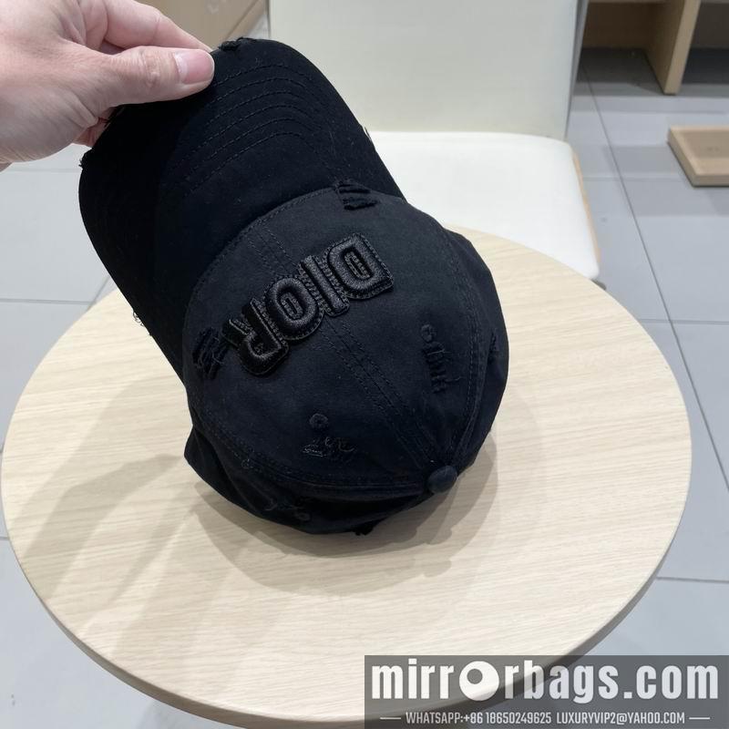 Dior Hat 040201