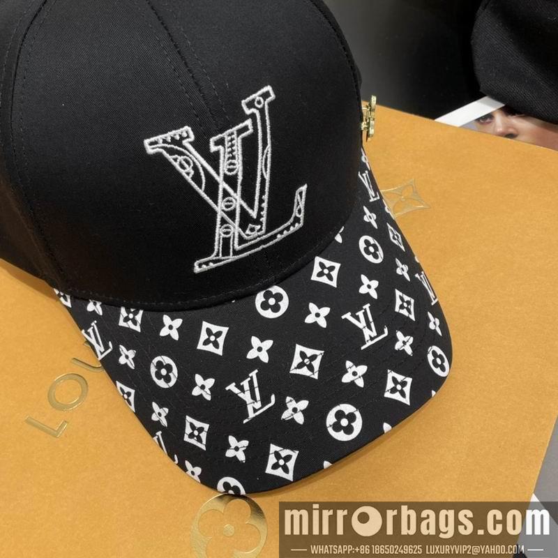 LV Hat 122139