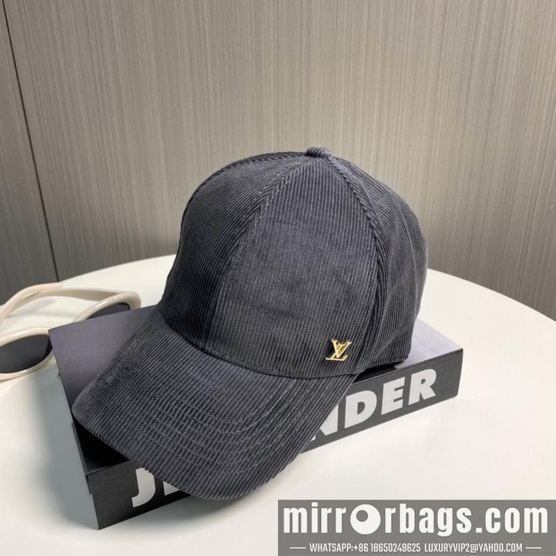 LV Hat dx113