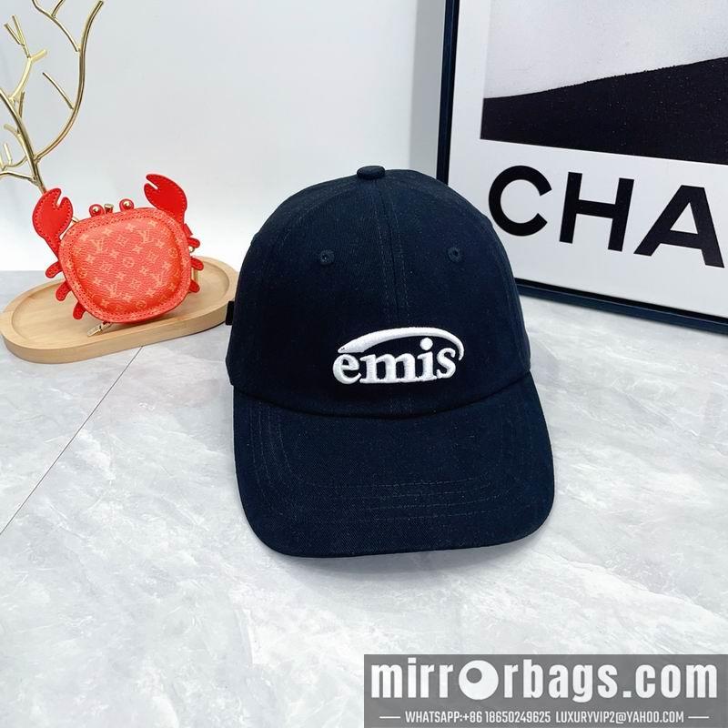 Emis Hat dx02