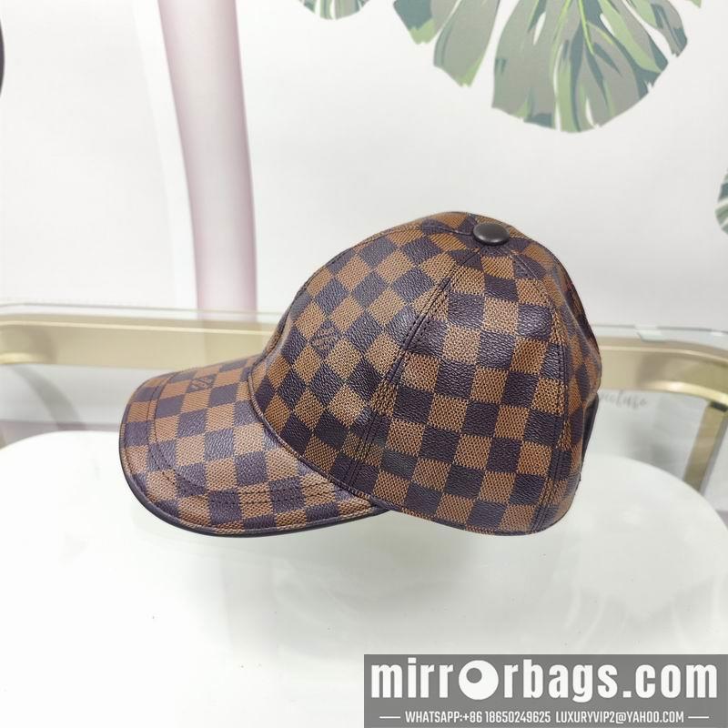 LV Hat dx127
