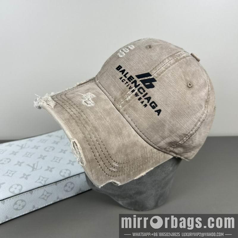 Balenciaga Hat dx31