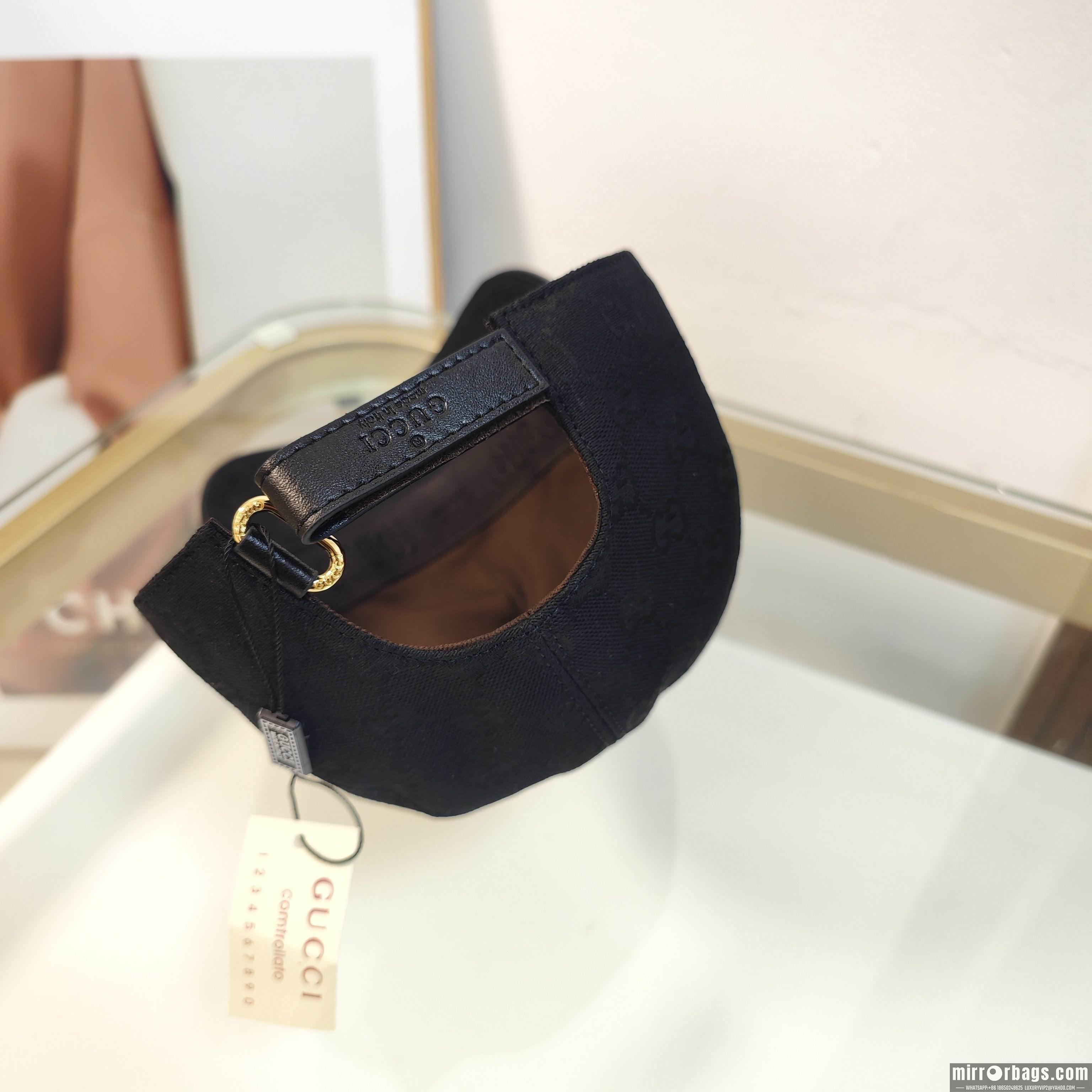 Gucci Hat dx24