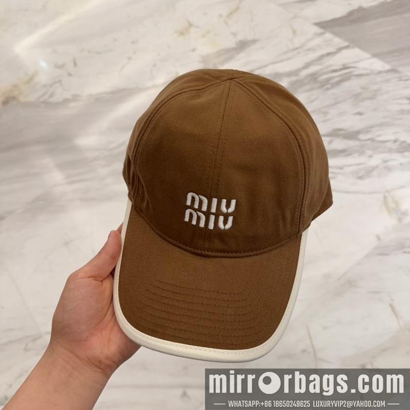 Miumiu Hat dx36