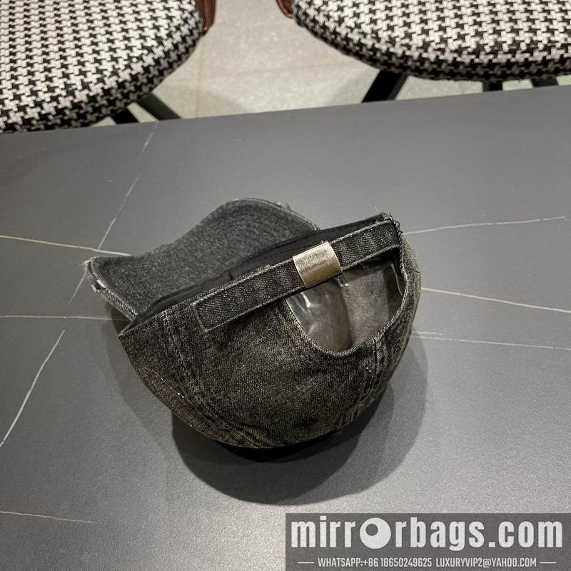 Moncler Hat 041403
