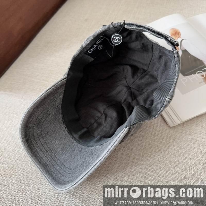 Chanel Hat dx18