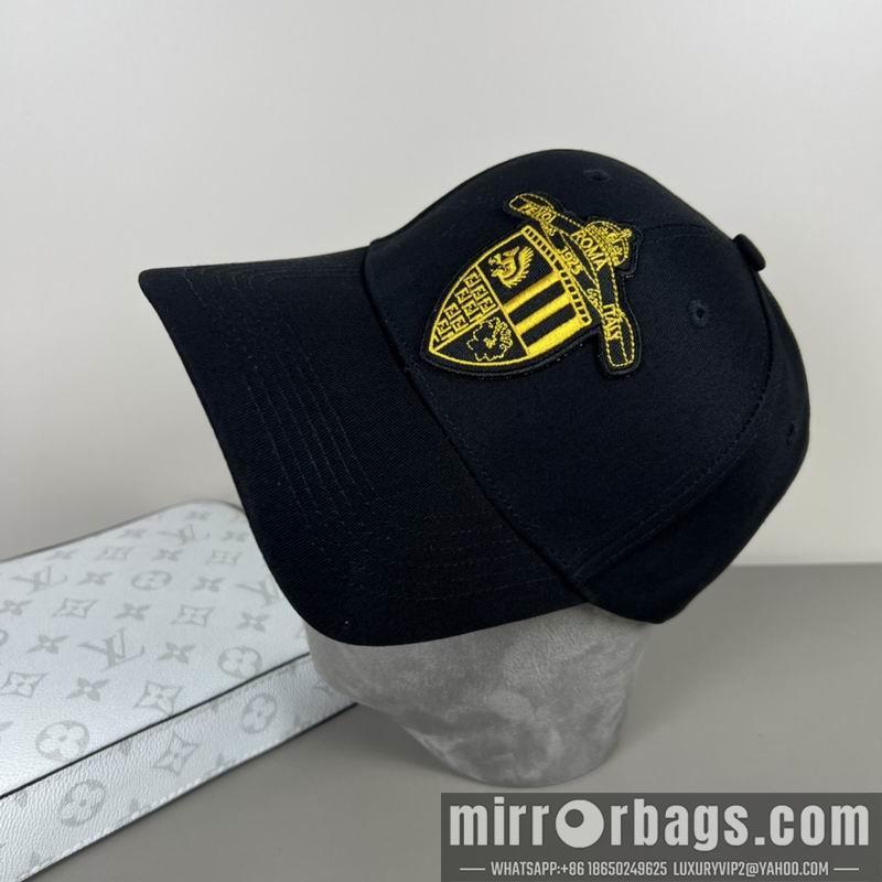 Fendi Hat dx76