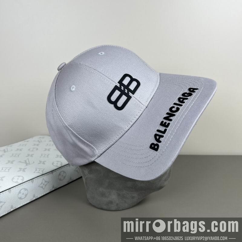 Balenciaga Hat dx47