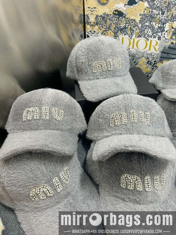Miumiu Hat dx89