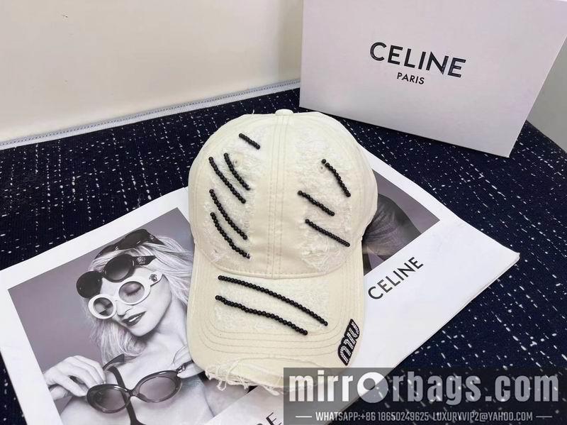 Miumiu Hat dx69