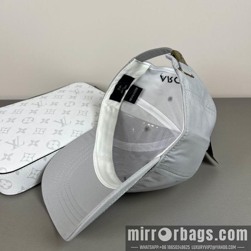 Arcteryx Hat dx15
