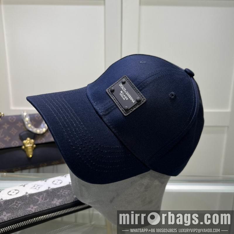 DG Hat 061015