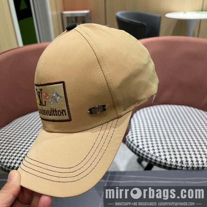 LV Hat 083001