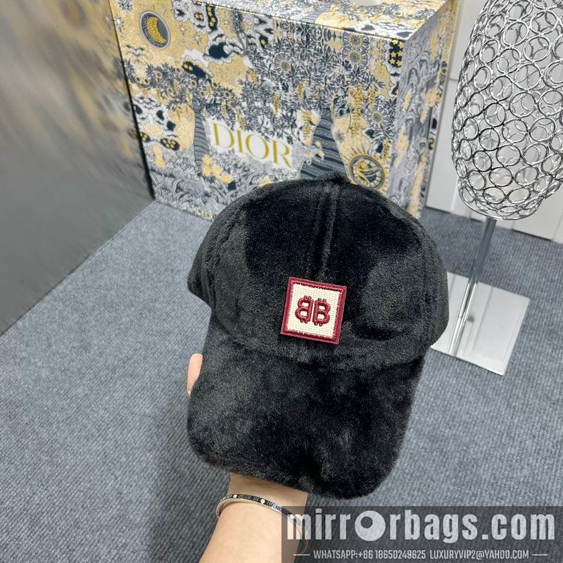 Balenciaga Hat dx87
