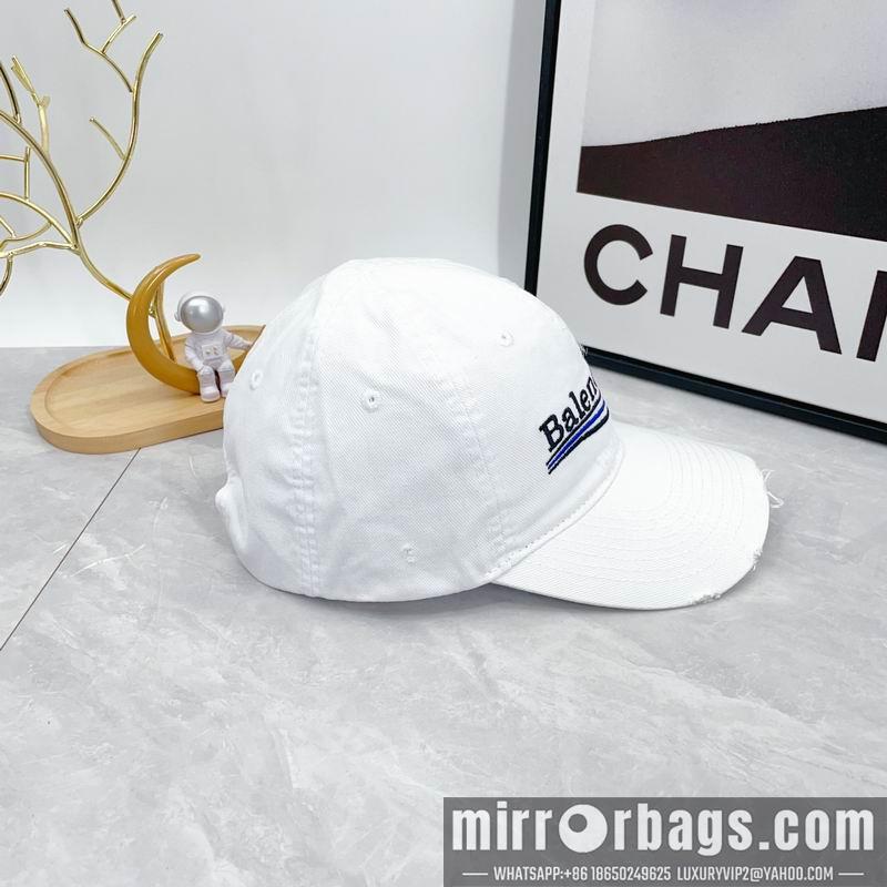 Balenciaga Hat dx50