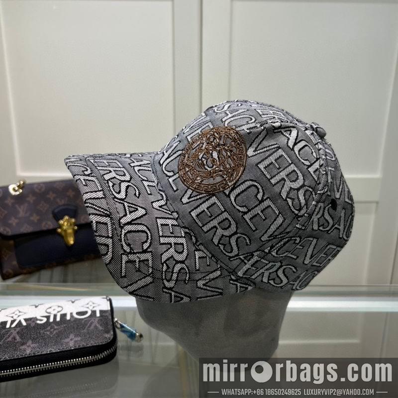 Versace Hat dx04