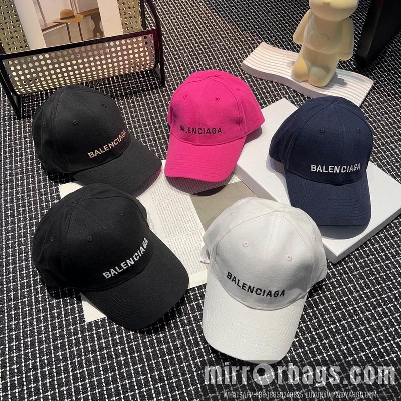 Balenciaga Hat dx10