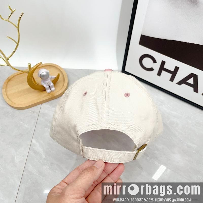 Chanel Hat dx38